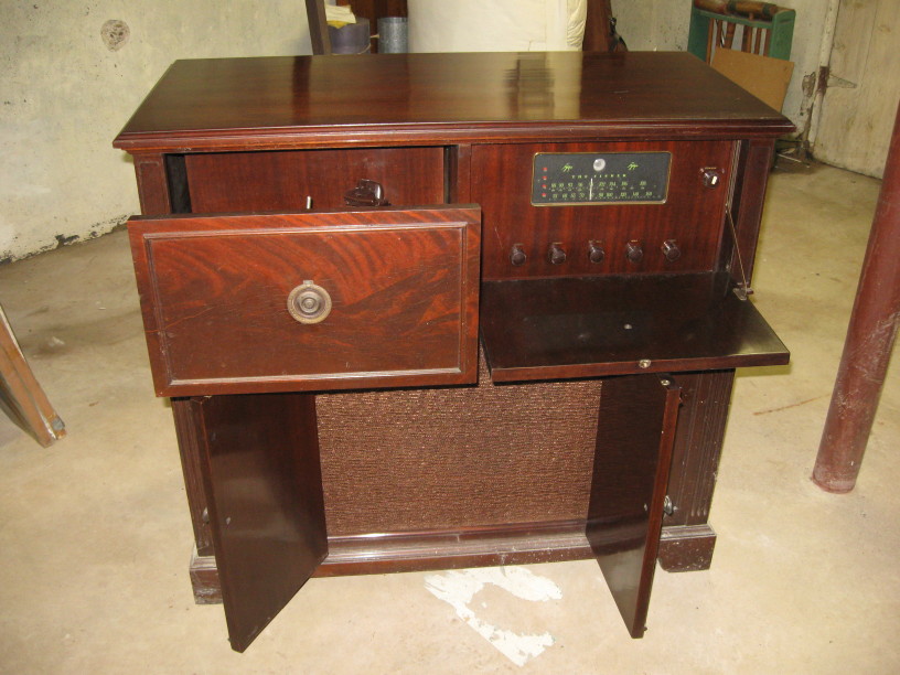 fisher r1 console front open